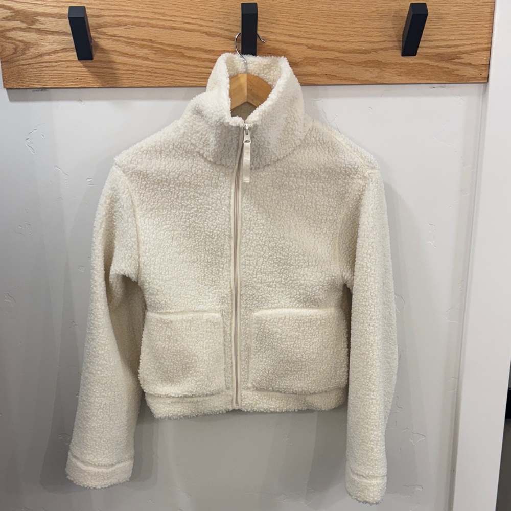 H&M size XS women Cozy Cream Sherpa Jacket
